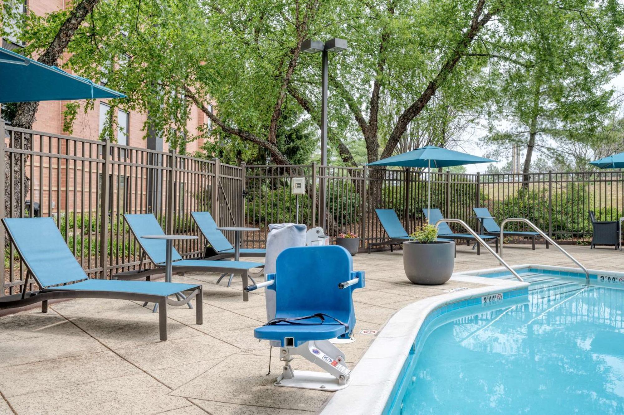 Hampton Inn Baltimore/Вайт-Марш Екстер'єр фото